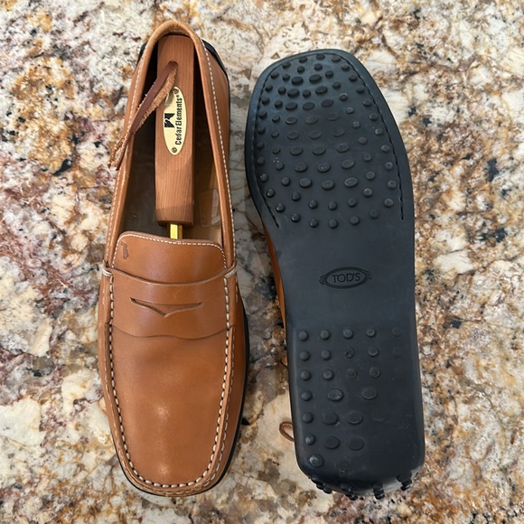 Todd’s penny loafers British Tan 10.5 purchased from Beverly Hills store - Picture 2 of 6